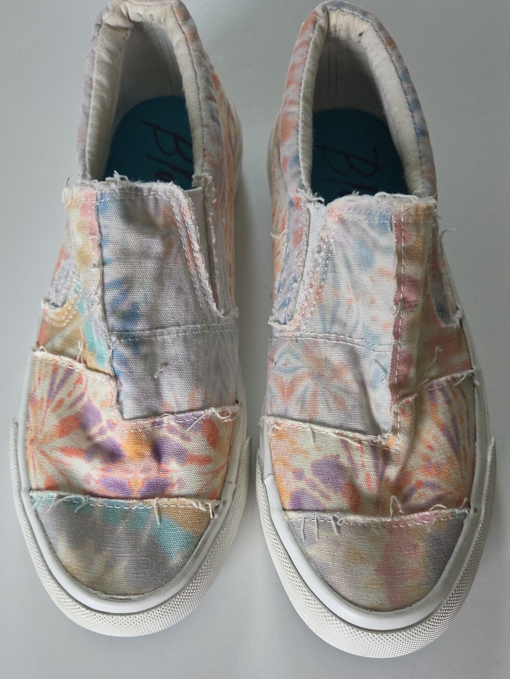 BLOWFISH MALIBU MADDOX PASTEL SANDSTONE SKYLIGHT TIE DYE BOHO SLIP ON SNEAKERS